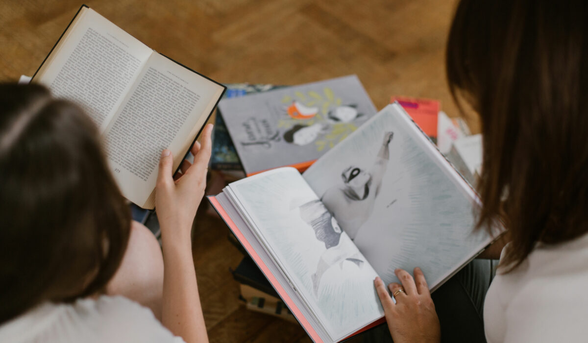 Entre les pages des Ponctuelles